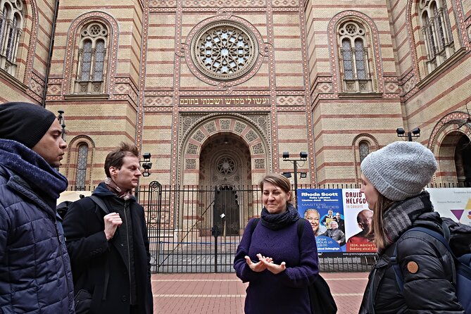 a-journey-through-jewish-budapest-walking-tour-2