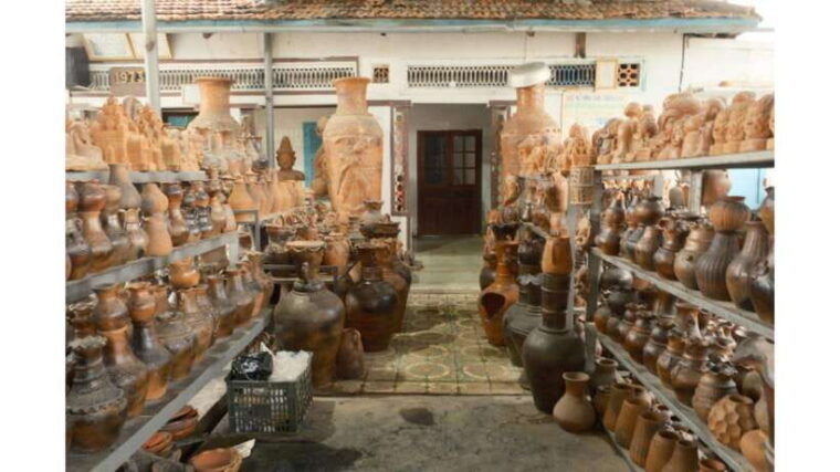 a-journey-to-the-serene-vinh-hy-bay-discovering-hidden-gems