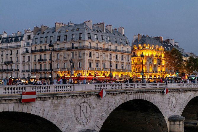 a-magical-evening-in-paris-with-locals-private-city-walking-tour