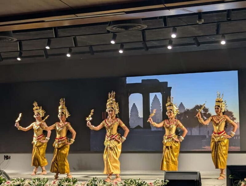 A Night To Remember: Apsara Dance Show with Buffet Dinner - What to Expect from the Dinner
