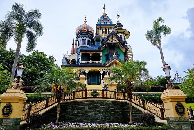 A One-Way Disneyland Pick-Up Transfer to Hong Kong Hotel - Who Will Benefit Most from This Service?