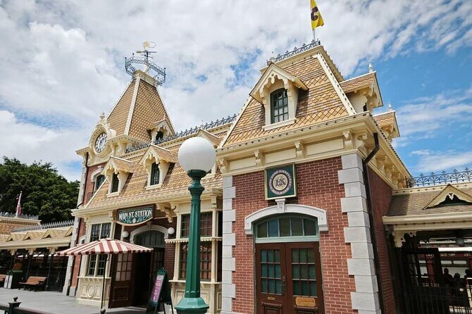 A One-Way Hotel Pick-Up Transfer to Hong Kong Disneyland - Price & Value
