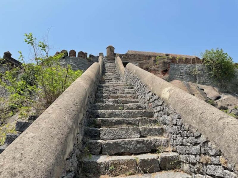 A Private Day tour from Chennai to Gingee & Thiruvannamalai - FAQs