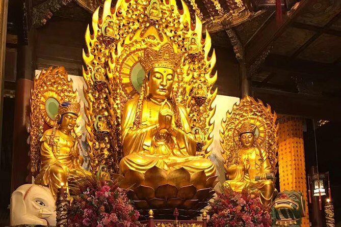 A Private Shanghai full-day Tour with Museums, Temples and Shanghai Circus World - Key Points