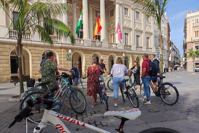 a-private-stroll-cycling-around-cadiz-bike-rental