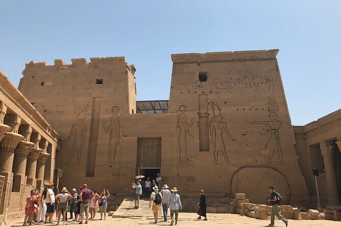 A private tour of the temple of Philae with a French-speaking Egyptologist guide - The Sum Up