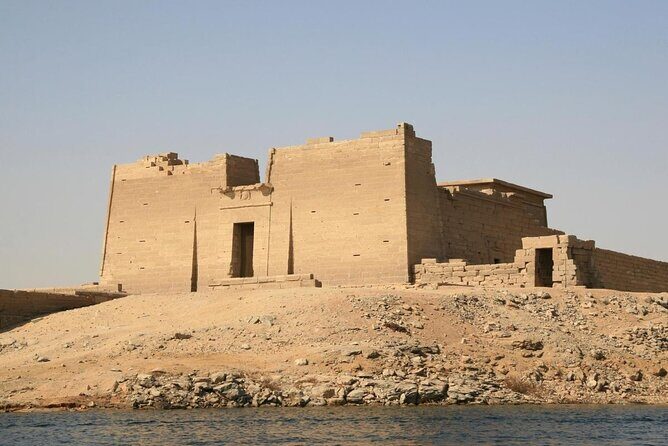 A private visit to the temples of the Philae, and Kalabsha with a French speaking guide - Key Points