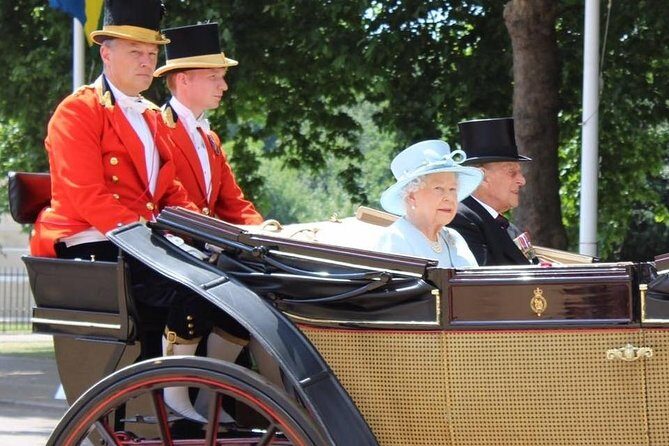 A Royal London Private Taxi Tour - Exploring Londons Regal Landmarks in Style