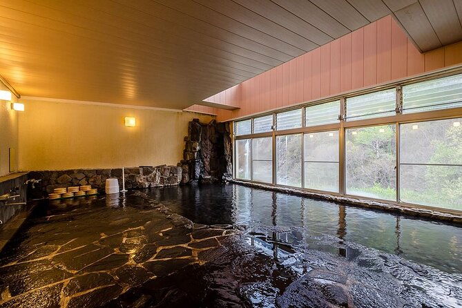 a-secret-wild-outdoor-bath-rotenburo-experience-from-nagano