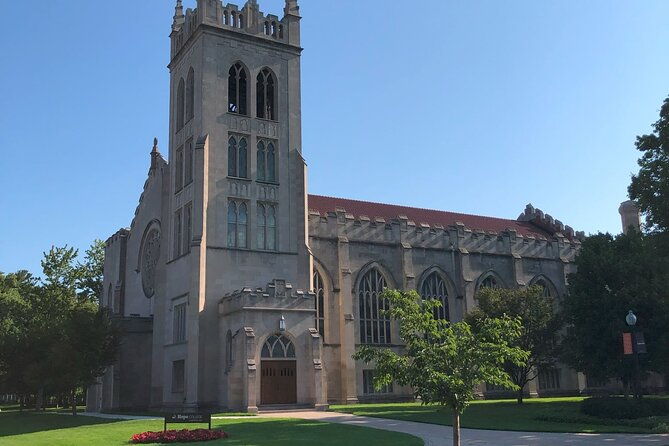 a-self-guided-walking-audio-tour-of-holland-michigan