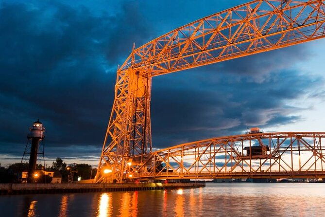 a-self-guided-walking-tour-through-duluths-canal-park