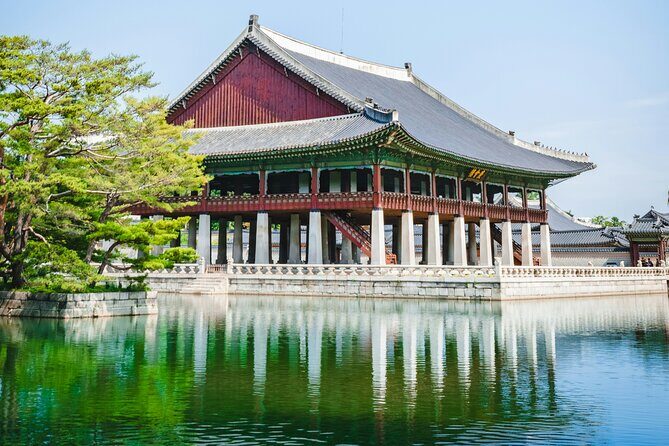 A Spectacular Scavenger Hunt: Seoul of South Korea - Who is This Tour Best Suited For?
