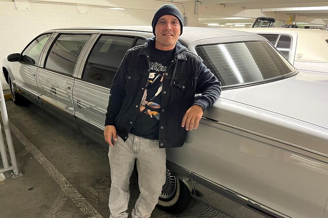 a-star-is-torn-funeral-limo-tour-of-la