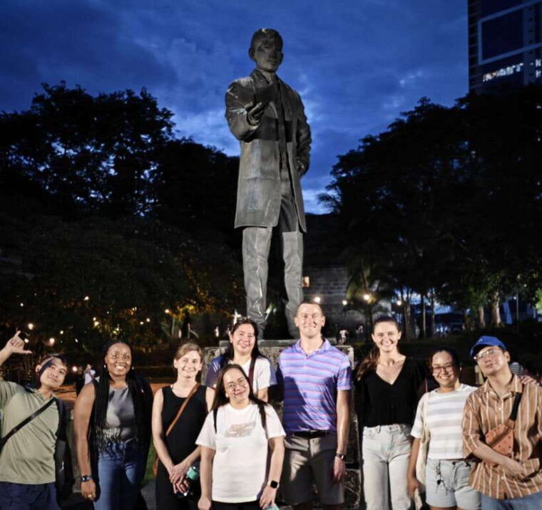a-step-back-in-time-intramuros-walking-tour