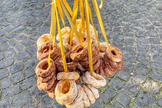 a-street-food-journey-through-heart-of-naples