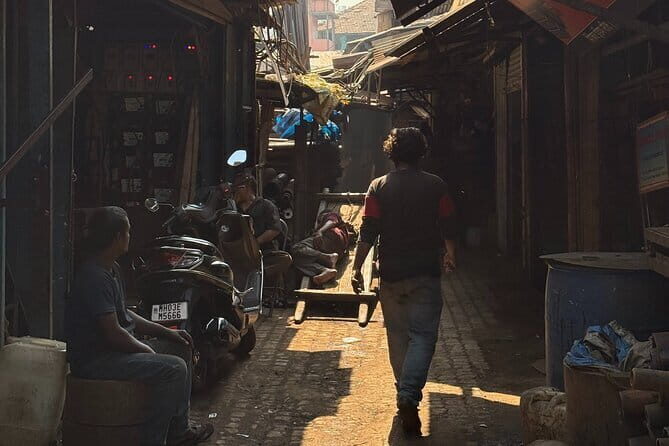 A Symphony of Seven Islands - Discover Mumbai's story in One Day - Why This Tour Offers Great Value