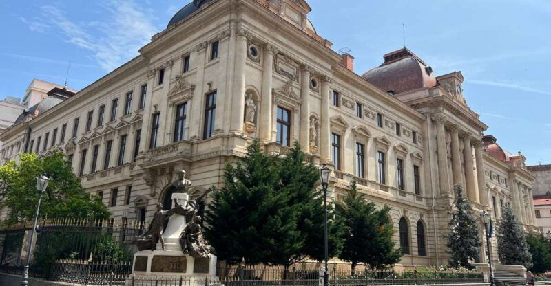 a-tale-of-bucharest-highlights-walking-tour