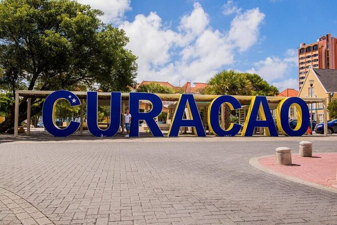 a-taste-of-curacao-city-tour-chobolobo-mambo-beach-escape