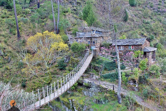 a-tour-between-cascades-and-schist-villages-piodao