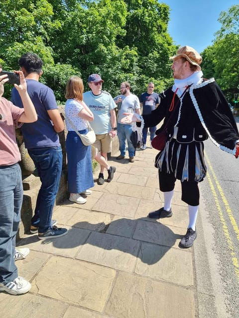 a-tour-of-warwick-with-queen-elizabeths-secret-lover