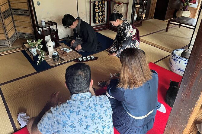 a-traditional-tatami-room-dance-by-sumiyoshi-shachu-kagoshima