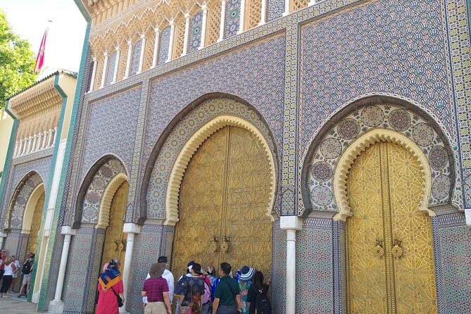 A Unique Experience In Fez With A Guide And A Driver (Full Day) - Transport and Group Size