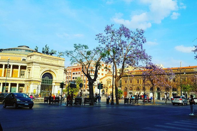 a-walk-among-the-monuments-and-markets-of-palermo