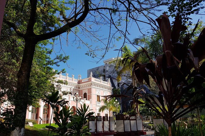 a-walk-through-the-center-of-floripa