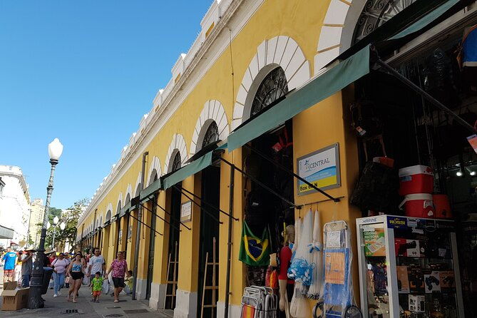 a-walk-through-the-center-of-floripa
