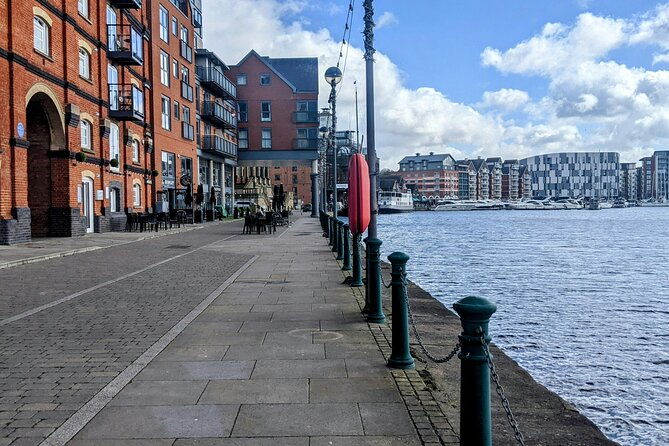 a-walk-through-tudor-ipswich-tour-and-exploration-game