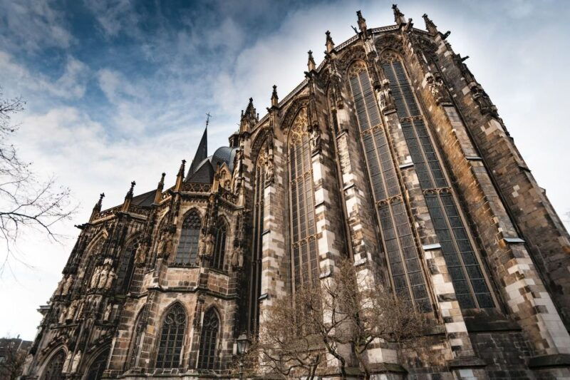 aachen-private-walking-tour-with-a-professional-guide