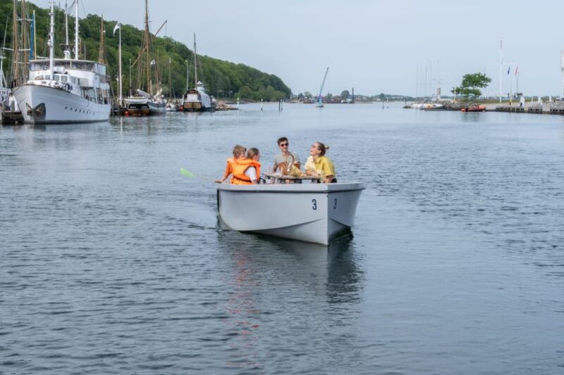 aarhus-1-or-15-hour-boat-rental-no-license-required