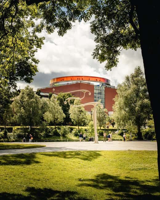 Aarhus City Highlights Private Tour - FAQs