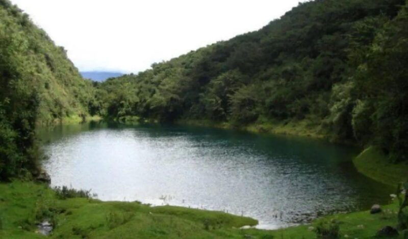 abancay-guided-trip-to-ampay-national-sanctuary-and-lagoons