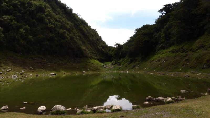 abancay-guided-trip-to-ampay-national-sanctuary-and-lagoons