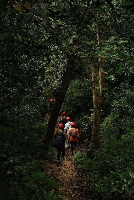 abandoned-valley-adventure-e-cave-golden-cave-1d