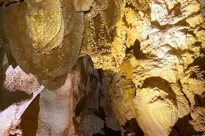 Abandoned Valley , Golden Cave and E Cave 1 Day Trek - Trekking Back: Enjoying the Surroundings