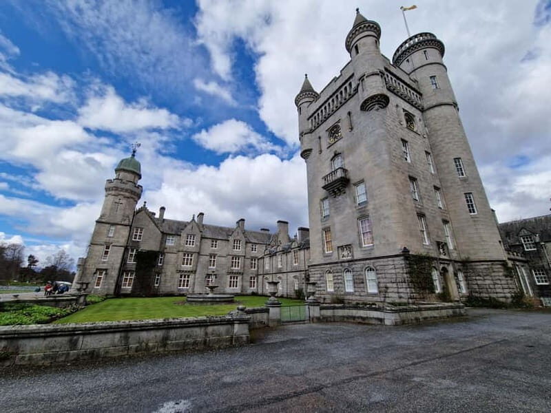 Aberdeen: Highland Heritage, Balmoral and Tartan Day Tour - Who This Tour Is Perfect For