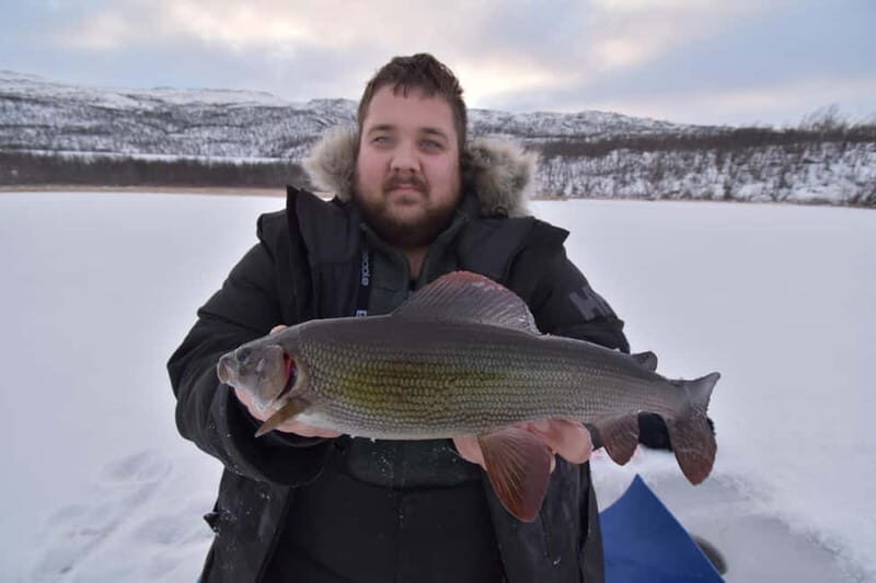 Abisko: Ice Fishing Experience - Inclusion of Food and Warmth