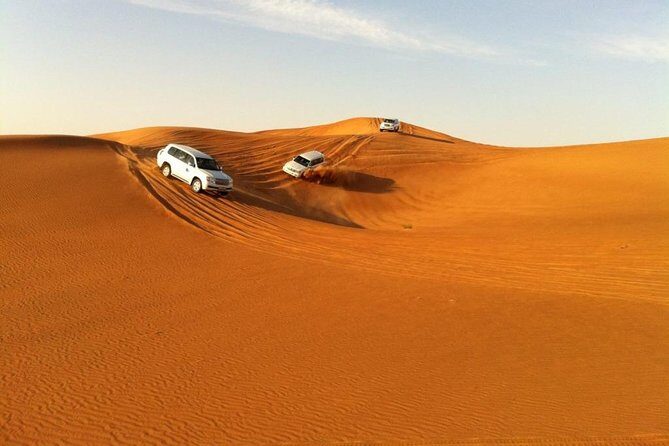 Abu Dhabi 4x4 Desert Safari BBQ Dinner , Camel Ride , Belly Dance - What to Expect from Your Abu Dhabi Desert Safari