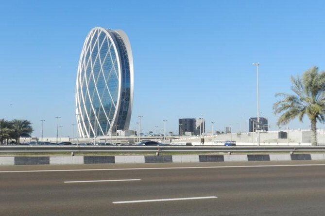 Abu Dhabi and Dubai city tour - 02 cities combo - What makes this tour appealing?