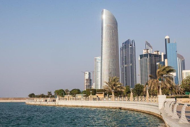 Abu Dhabi and Grand Mosque Tour - The Sum Up