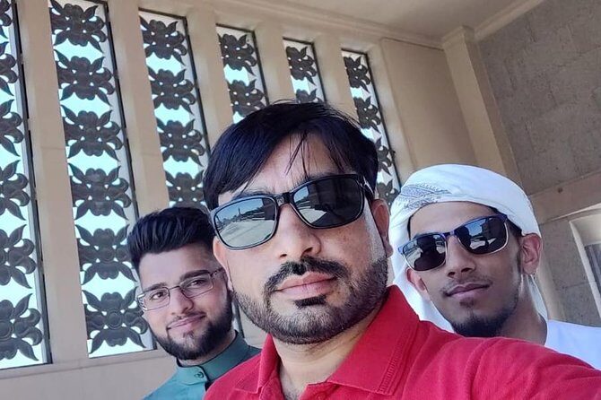 Abu Dhabi City Tour  Full Day Sightseeing with Grand Mosque - What Reviewers Love About This Experience