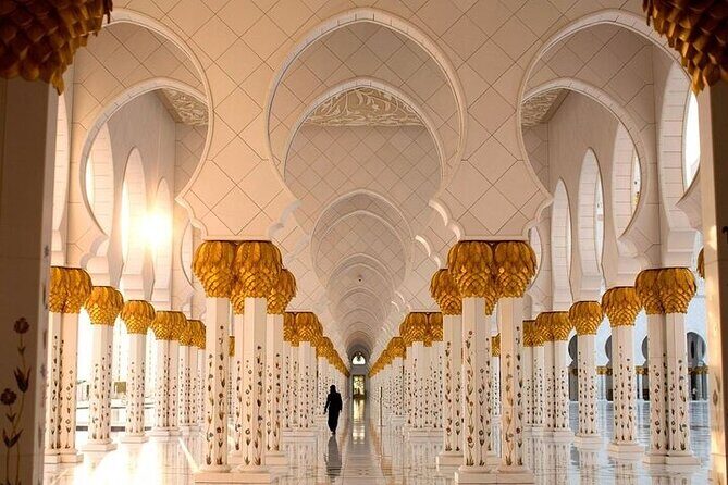 Abu Dhabi City Tour in a 4x4 Shared Vehicle - An In-Depth Look at the Itinerary