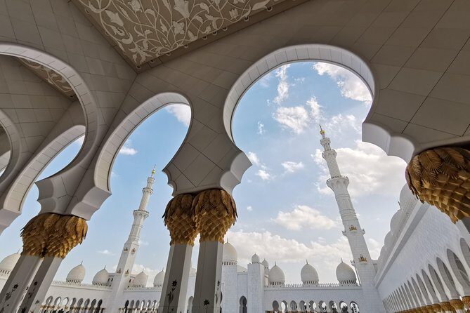 Abu Dhabi City Tour Including Ferrari World Tickets from Dubai - Starting with the Highlights: What Makes This Tour Special?