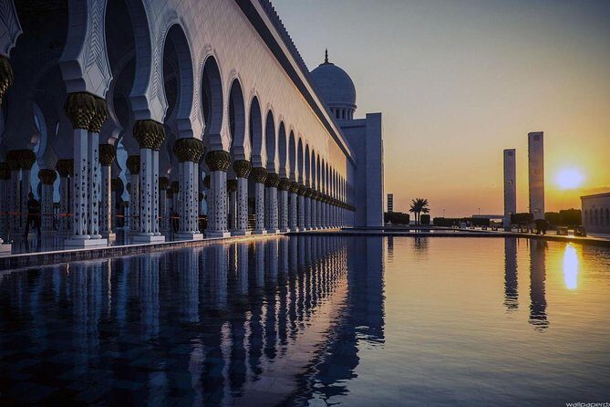 Abu Dhabi City Tour with Ferrari world Combo - Sampling Abu Dhabi’s Local Flavors and Views