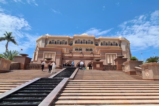 Abu Dhabi City Tour with Gold Coffee: A Taste of Luxury & Culture - Authentic Review Highlights