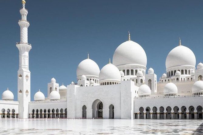 Abu Dhabi City Tour With Visit To Grand Mosque - Exploring the Abu Dhabi Itinerary in Detail
