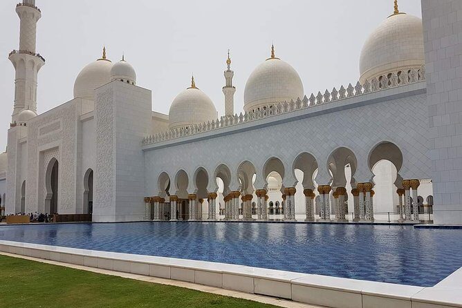 Abu Dhabi Full Day City with Grand Mosque Visit , Ferrari World Stop - Key Points