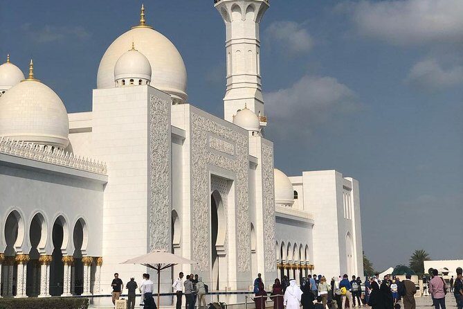 Abu Dhabi Full-Day Tour from Dubai - The Experience: What Travelers Can Expect